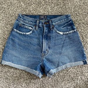 Abercrombie & Fitch denim natural rise short